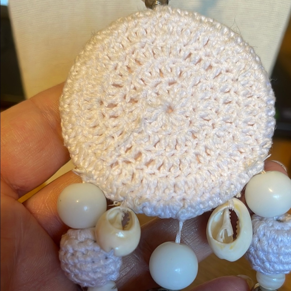 Elegant White and Silver Beaded Chico’s Necklace (AAA) - Picture 3 of 15